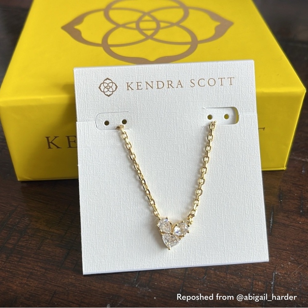 Kendra Scott Gold Necklace with Heart Pendant